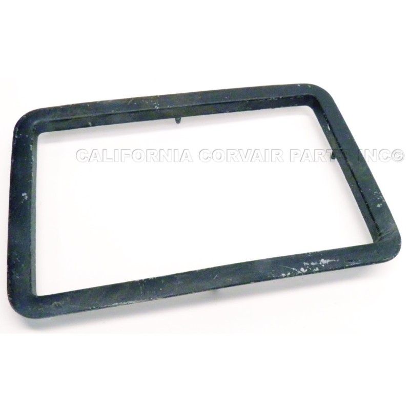 USED SPEAKER DASHBOARD TRIM - 1960-64
