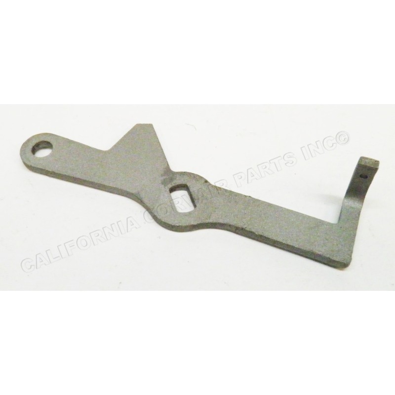 USED SECONDARY CARBURETOR THROTTLE LEVER - 1966