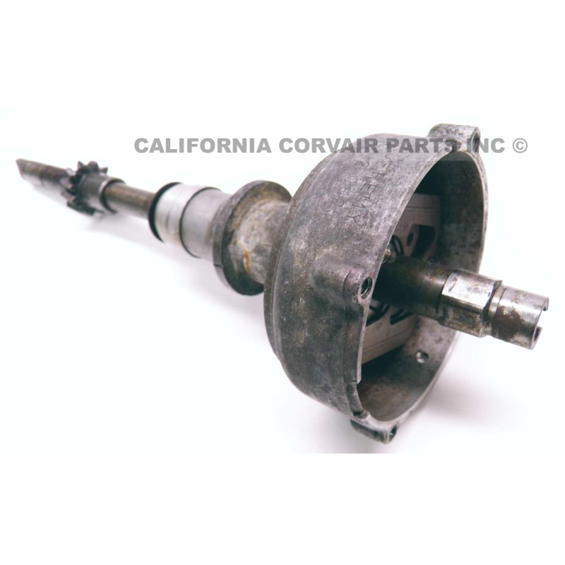 USED 1962-63 DISTRIBUTOR - 272