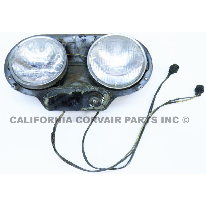 USED VAN & TRUCK HEADLIGHT ASSEMBLY - RIGHT SIDE