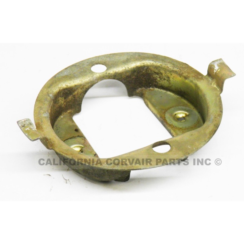 USED TAIL LIGHT RETAINER - 1962