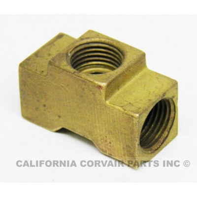 USED 140 HP GAS LINE BRASS CONNECTOR