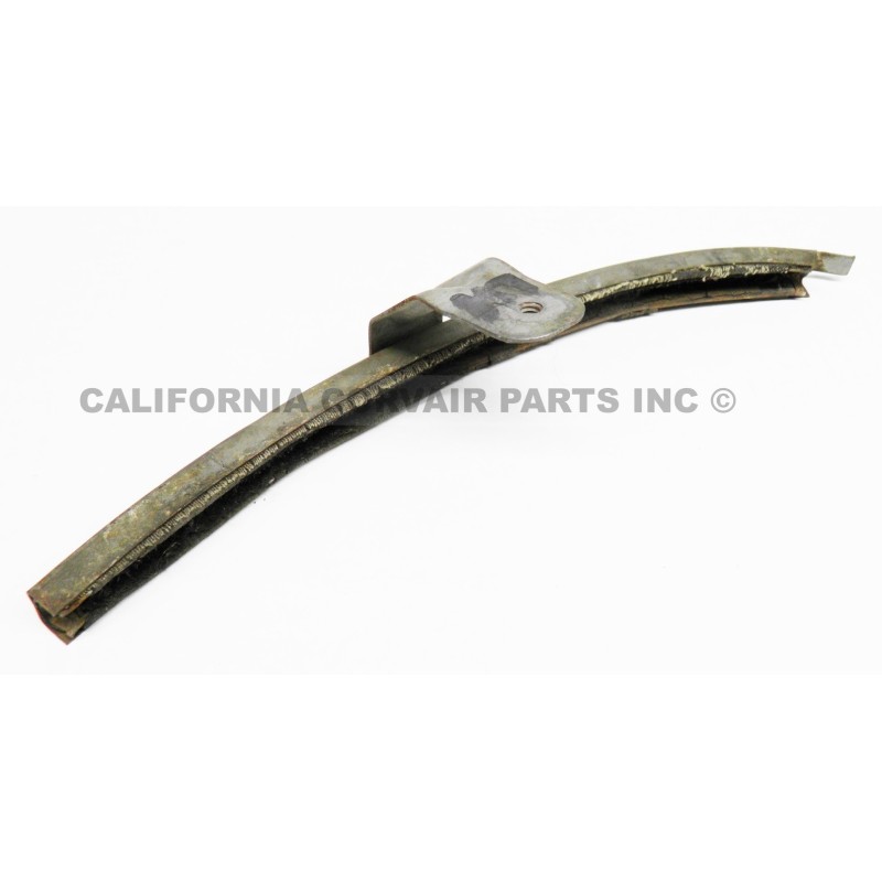 USED 1963-64 QUARTER WINDOW GUIDE - LEFT SIDE