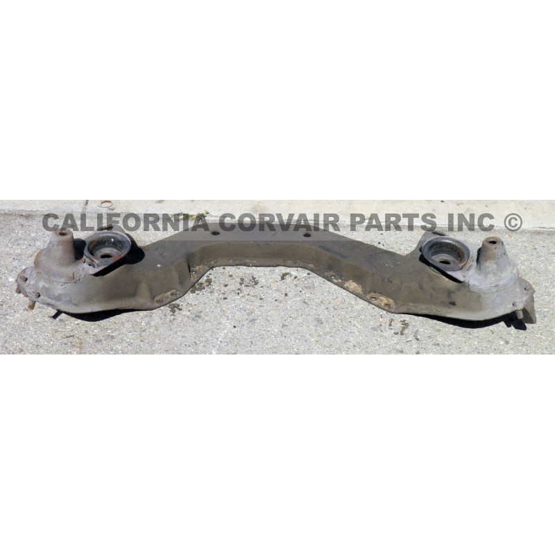 USED 1961-64 REAR CROSS MEMBER - AUTO