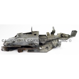 USED 1965-67 SEDAN FRONT DOOR LATCH - RIGHT SIDE
