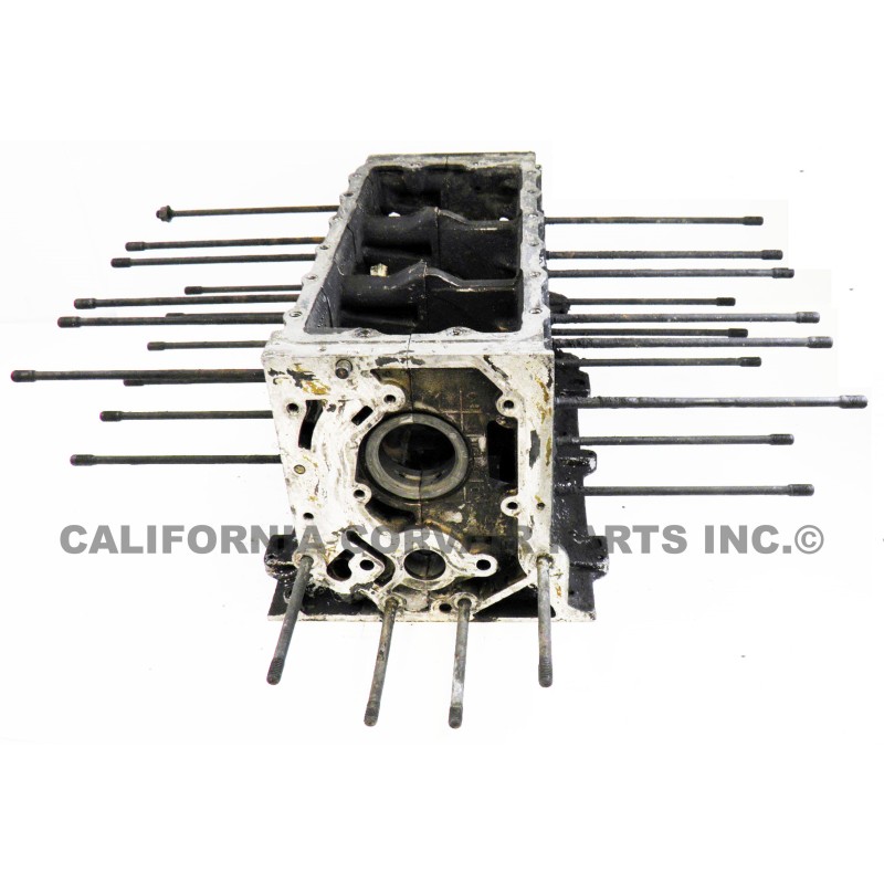 USED 1965-67 110 HP ENGINE CASE - T0119RD USED 1965-67 110 HP ENGINE CASE - T0119RD