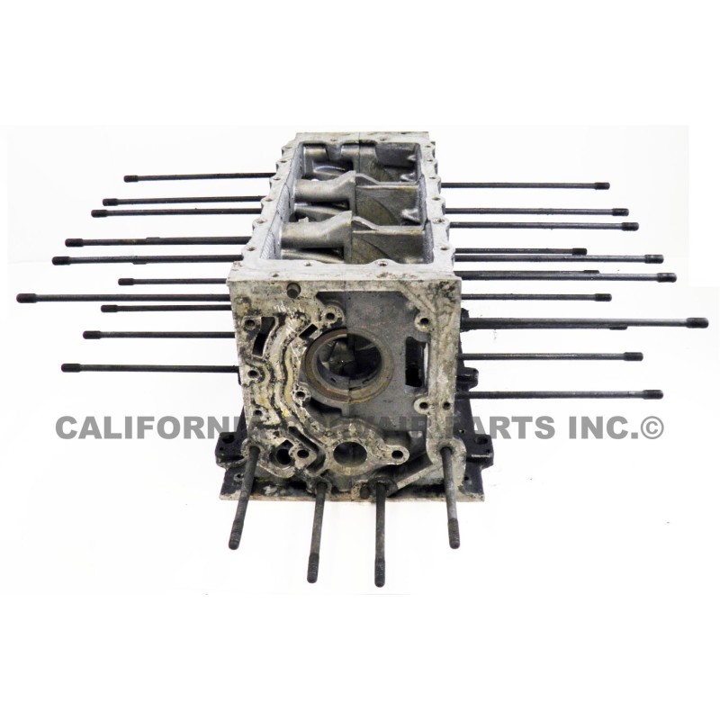 USED 1965-66 140 HP ENGINE CASE - T0317RM
