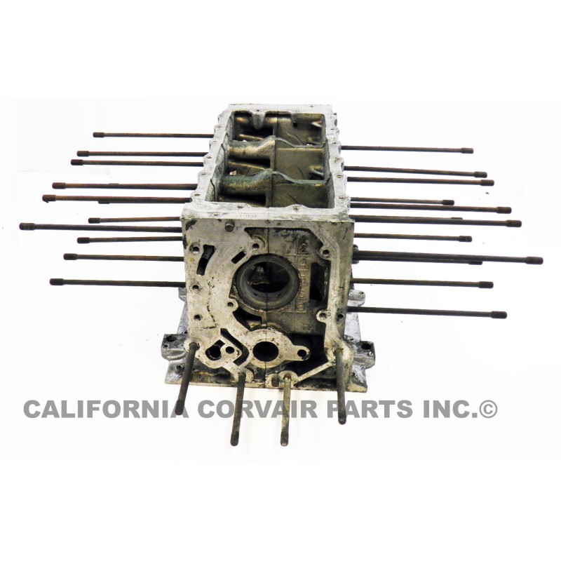 USED 1965-66 140 HP ENGINE CASE - T1119RN