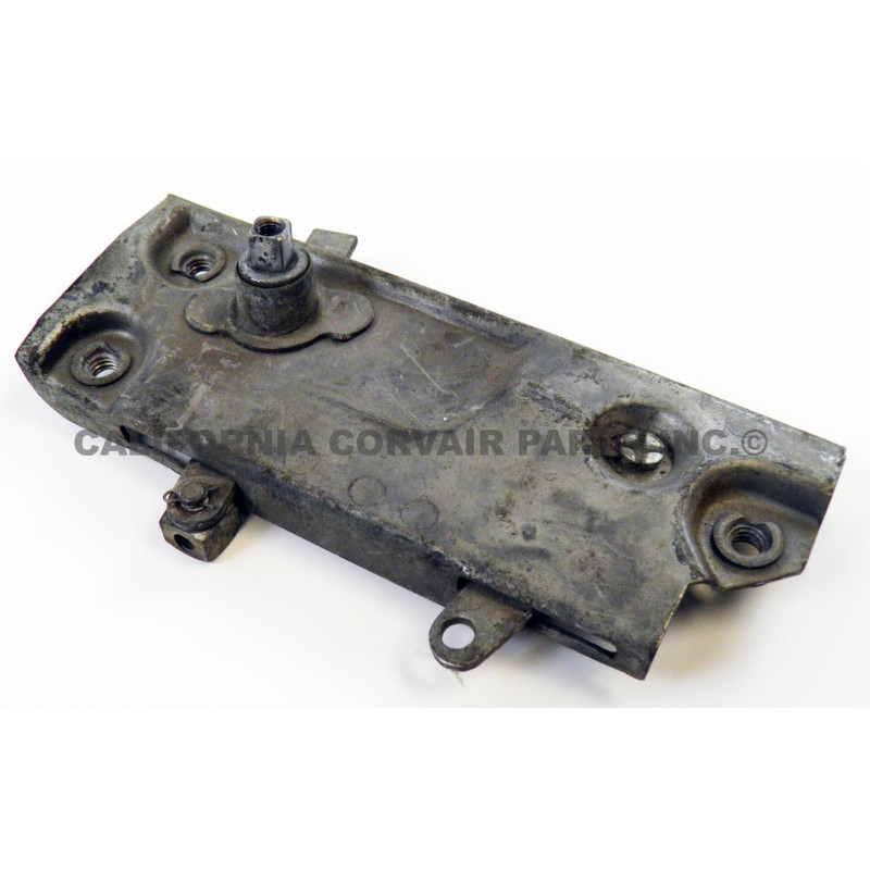 USED VAN SIDE DOOR LATCH - 1961