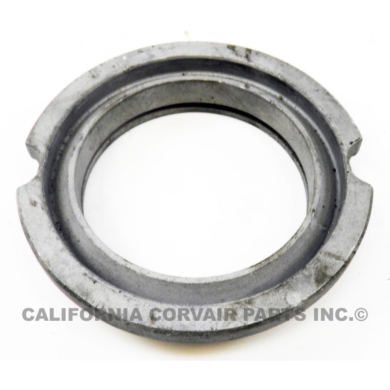 USED 4 SPEED BEARING RETAINER - 1962-65