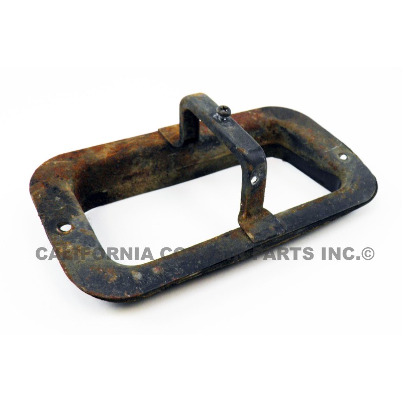 USED VAN & TRUCK FRONT SEAT HEATER VENT BRACKET