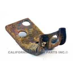 USED VAN & TRUCK REAR BUMPER BRACKET - CENTER