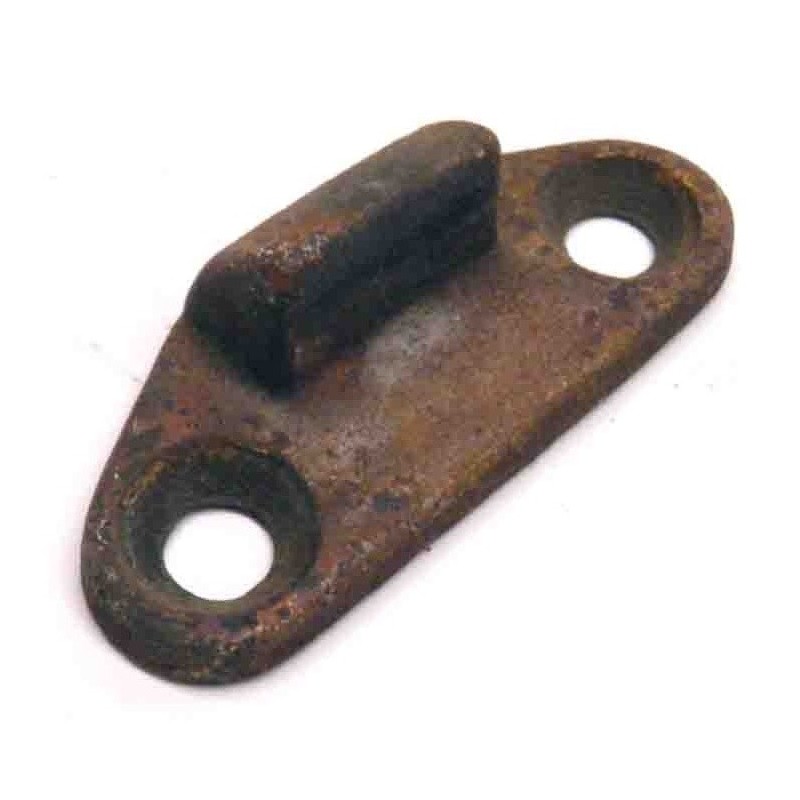 USED RAMP DOOR STRIKER